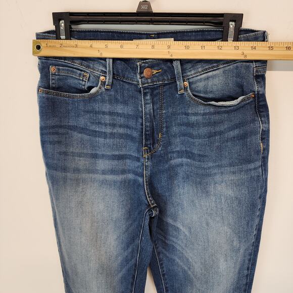 Levi Strauss Mid Rise Bootcut Jeans Size 29x31 Medium Wash Distressed Stretch - Picture 7 of 14